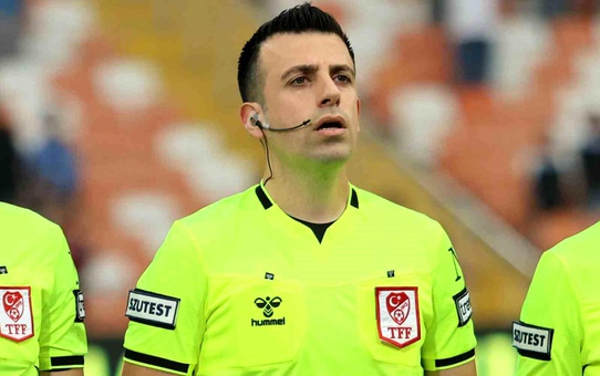 Göztepe - Galatasaray Maçında VAR Ömer Faruk Turtay