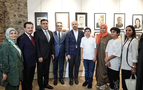'253 Şehit 253 Portre' sergisi Dolmabahçe Sanat Galerisi'nde açıldı