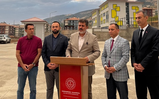 Yeni Okul İnşaatı Devam Ediyor