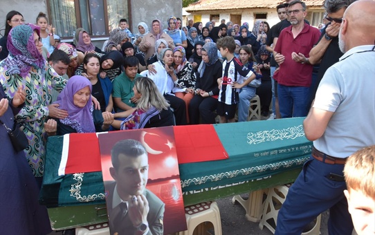 Gönen'deki Fabrika Yangınında 2 Kişi Hayatını Kaybetti