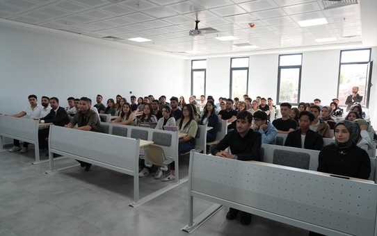 Bingöl Üniversitesi'nde Filistin ve Gazze Dersi