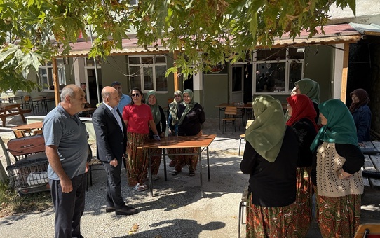 Kaymakam Nebioğlu Kızılelma Köyü'nü Ziyaret Etti