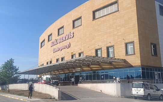 Çorum'da Çocuk Pencereden Düştü