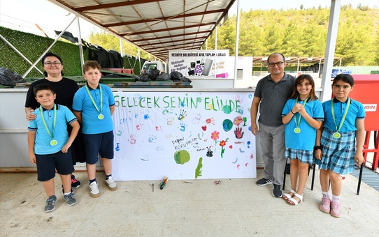 Fethiye'de Atık Pil Toplama Yarışması Sonuçlandı