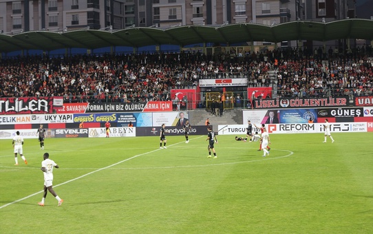 Vanspor, Amed'i 3-0 Geçti
