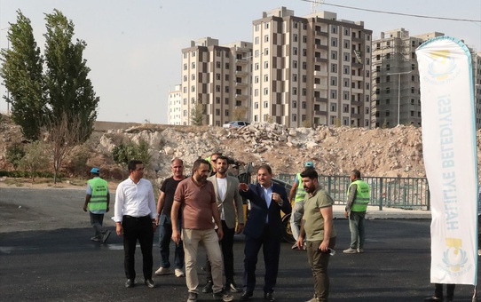 Canpolat Park ve Asfalt Çalışmalarını İnceledi