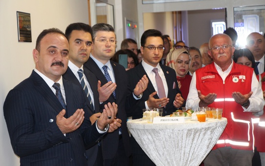 İnebolu'da Sosyal Market Açıldı