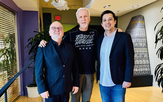 James Cameron'ın Eserleri İstanbul'da Sergileniyor