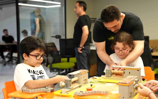 Kartal'da Maker Faire Mini Panayırı'nın Başarılı Geçişi