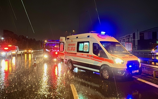 Çayırova'da Zincirleme Kaza: 1 Ölü, 2 Sürücü Tutuklandı