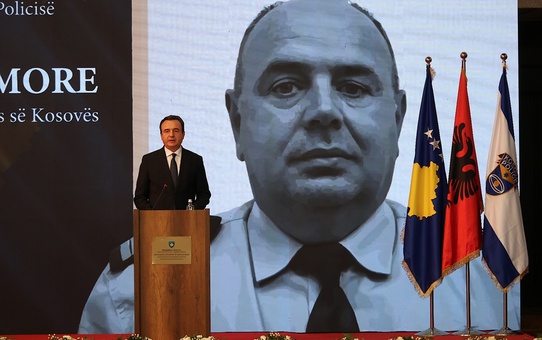 Bunjaku için Anma Töreni