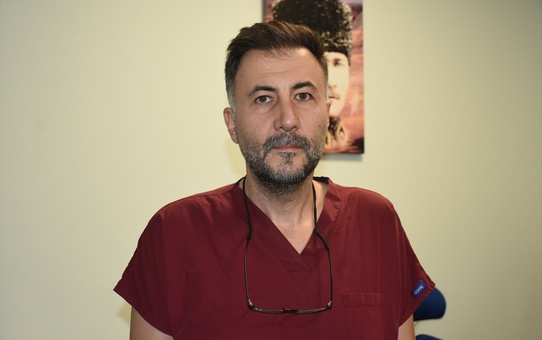 Beyin Ameliyatı Canlı Yayında Gerçekleşti