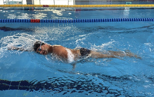 Master Yüzücü Kaya, Gençlere İlham Oluyor