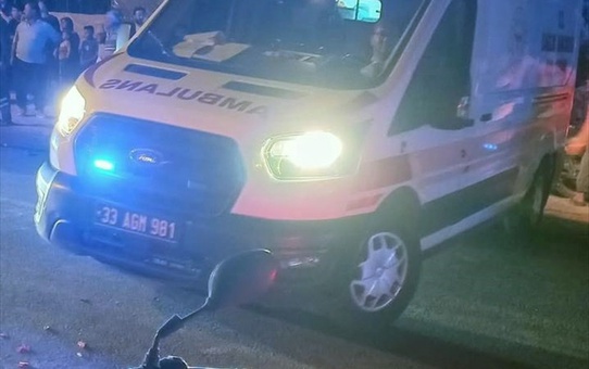 Mersin'de Motosiklet Kazası: 16 Yaşındaki Sürücü Hayatını Kaybetti