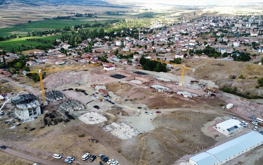MHP'li Bulut, TOKİ Konutlarını Ziyaret Etti