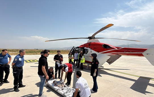 Hasta Bebek Elazığ'a Helikopterle Nakledildi