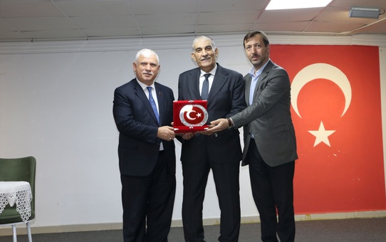 Öztürk, Öğrencilere Başarı Tavsiyeleri Verdi