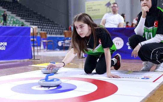 Floor Curling Türkiye Şampiyonası Denizli'de Gerçekleşti