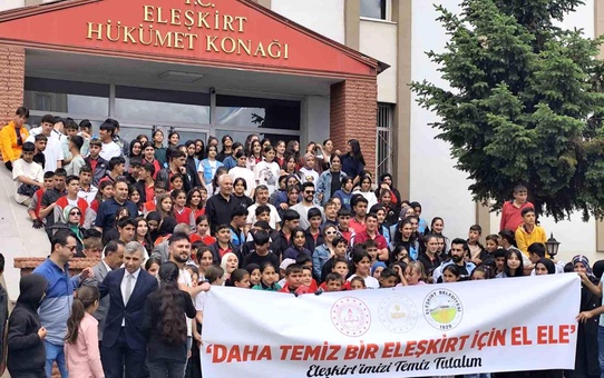 Eleşkirt'te Dünya Çevre Günü Temizlik Kampanyası Başlatıldı