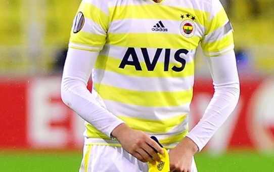 Fenerbahçe'nin eski yıldızından olay itiraflar: Oyunculara hayvan gibi davranıyorlar 