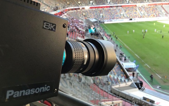 Futbolseverler müjde! Merakla beklenen maç şifresiz kanalda