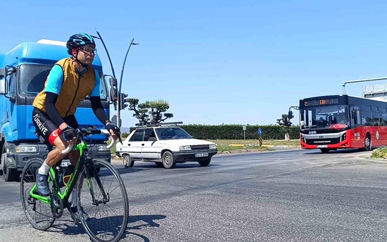 Şenol Şentürk'ten Babalar Günü'nde 556 Kilometre Bisiklet Turu