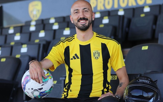 Süper Lig'in unutulmaz ismi Ahmet İlhan Özek'ten sürpriz imza