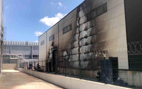Veliköy'de Kimya Fabrikasında Yangın