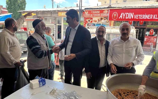 Aşkale Belediyesi Aşure Dağıtımıyla Muharrem Ayını Kutladı