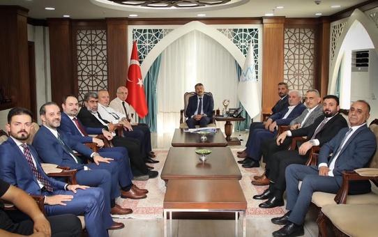 ASRİAD Hakkari'de Yatırım Fırsatlarını Değerlendirecek