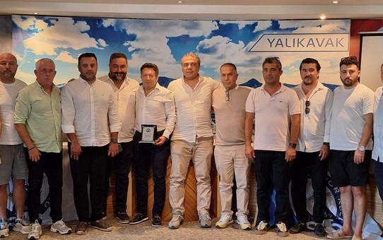 Yalıkavakspor Genel Kurulu'nda Yeni Başkan Palalı