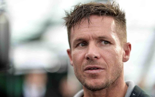 Ekstrem Sporcu Felix Baumgartner İtalya'da Hayatını Kaybetti