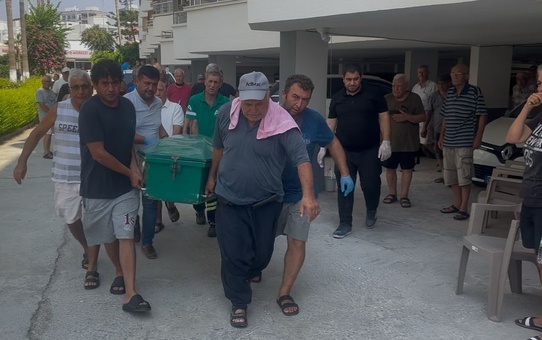Sanatçı Nurettin Rençber'in doktor yeğeni evinde ölü bulundu