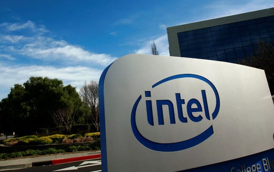 Teknoloji devi Intel küçülmeye gidiyor! Binlerce kişi işten çıkarılacak