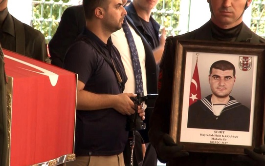 Şehit Muhafız Er Hayrullah Halit Karaman İstanbul'da son yolculuğuna uğurlandı