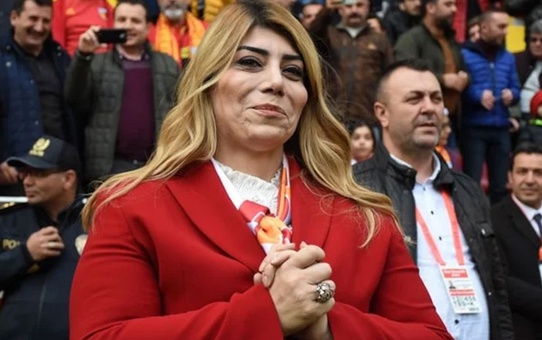 Türkiye'nin ilk kadın başkanı Berna Gözbaşı'na büyük şok 