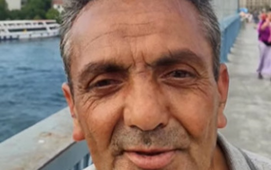 Bisikletli Adam Otomobilin Çarpmasıyla Hayatını Kaybetti