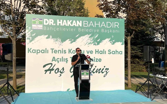 Bahçelievler Belediyesi'nden Yeni Tenis Kortu ve Halı Saha Açılışı