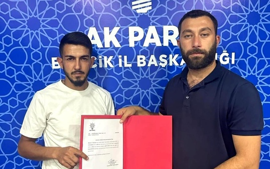 AK Parti Gençlik Kollarında Görev Değişimi