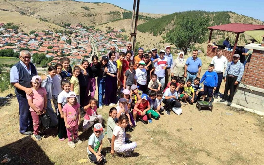 Yaz Kur'an Kursu Öğrencilerine Piknik