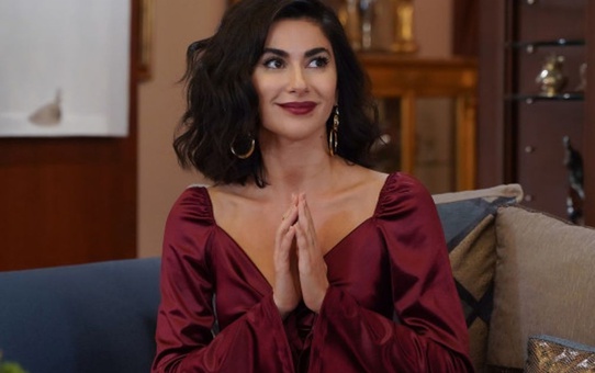 Nesrin Cavadzade'den şaşırtan espri: Genç erkeklerin kanını içiyorum