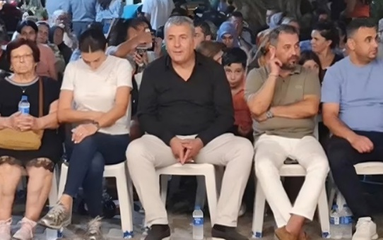 AK Parti'ye geçen 4 meclis üyesine soğuk duş: Tuuuu size, oylarımız haram olsun