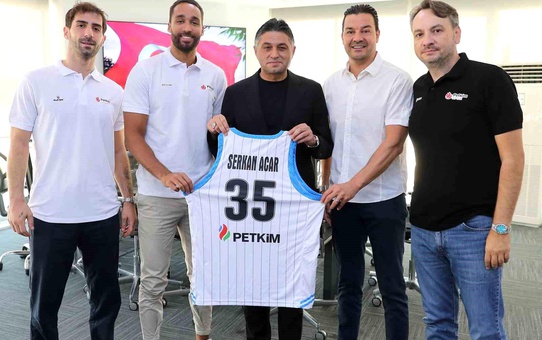 Aliağa Petkimspor, Belediye Başkanı Serkan Acar'ı Ziyaret Etti