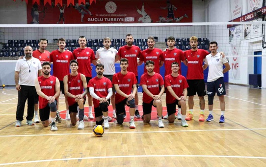 Düzce Belediyesi Voleybol Takımı, Lige Galibiyetle Başlamak İstiyor