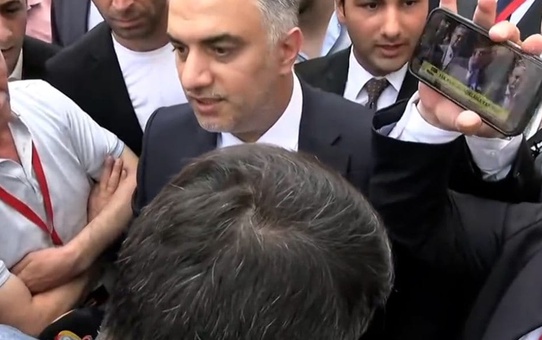 CHP kongresini durdurmak isteyen heyet YSK'nın kararını böyle öğrendi