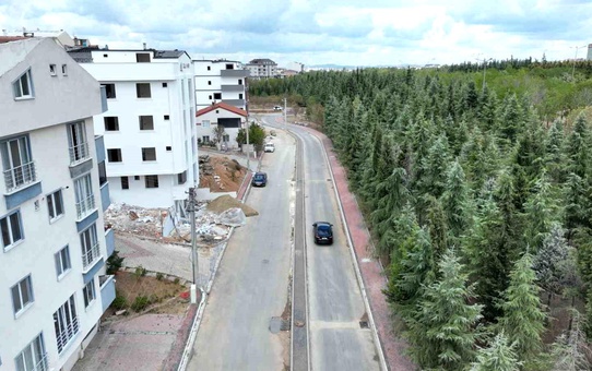 Çayırova'da Ulaşım Konforunu Artıran Yol Düzenleme Çalışmaları Sona Yaklaşıyor