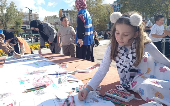 Filistinli Çocuklar İçin Farkındalık Etkinliği