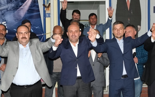 CHP'li Murat Dağ, AK Parti'ye Geçti