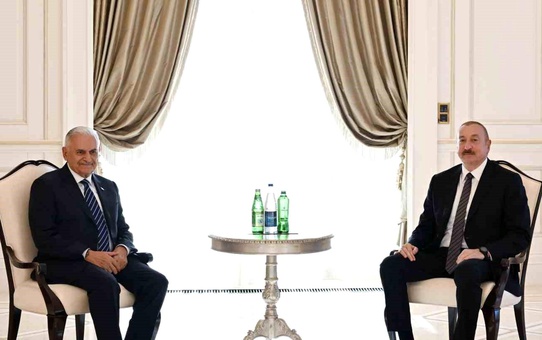 Aliyev ve Yıldırım, TDT İş Birliğini Görüştü