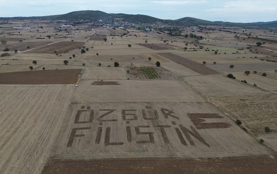 Biga'da Çiftçiden Filistin'e Destek